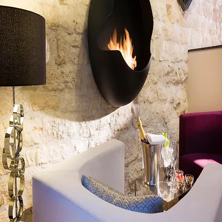 Jacques De Molay - Fitness & Sauna Hotel 3*