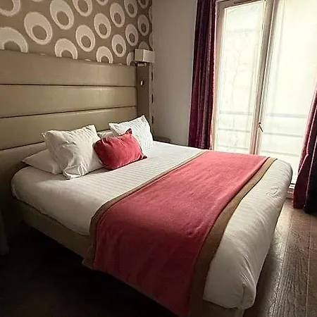 Hotel Jacques De Molay - Fitness & Sauna 3*