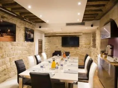 Jacques De Molay - Fitness & Sauna 3* פריז