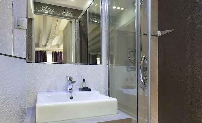 Jacques De Molay - Fitness & Sauna Paris