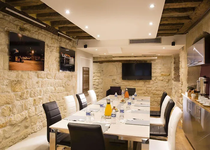 Jacques De Molay - Fitness & Sauna Hotel Paris