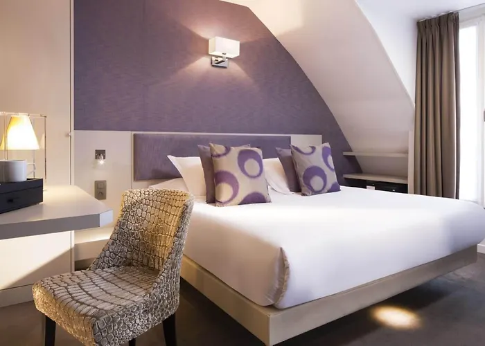 Jacques De Molay - Fitness & Sauna Hotel 3*