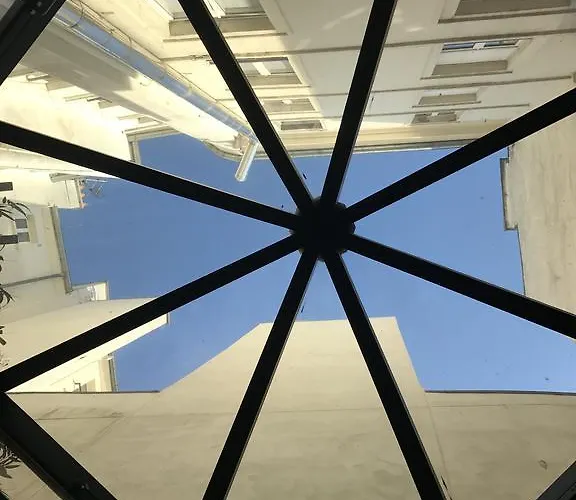 Jacques De Molay - Fitness & Sauna Hotel